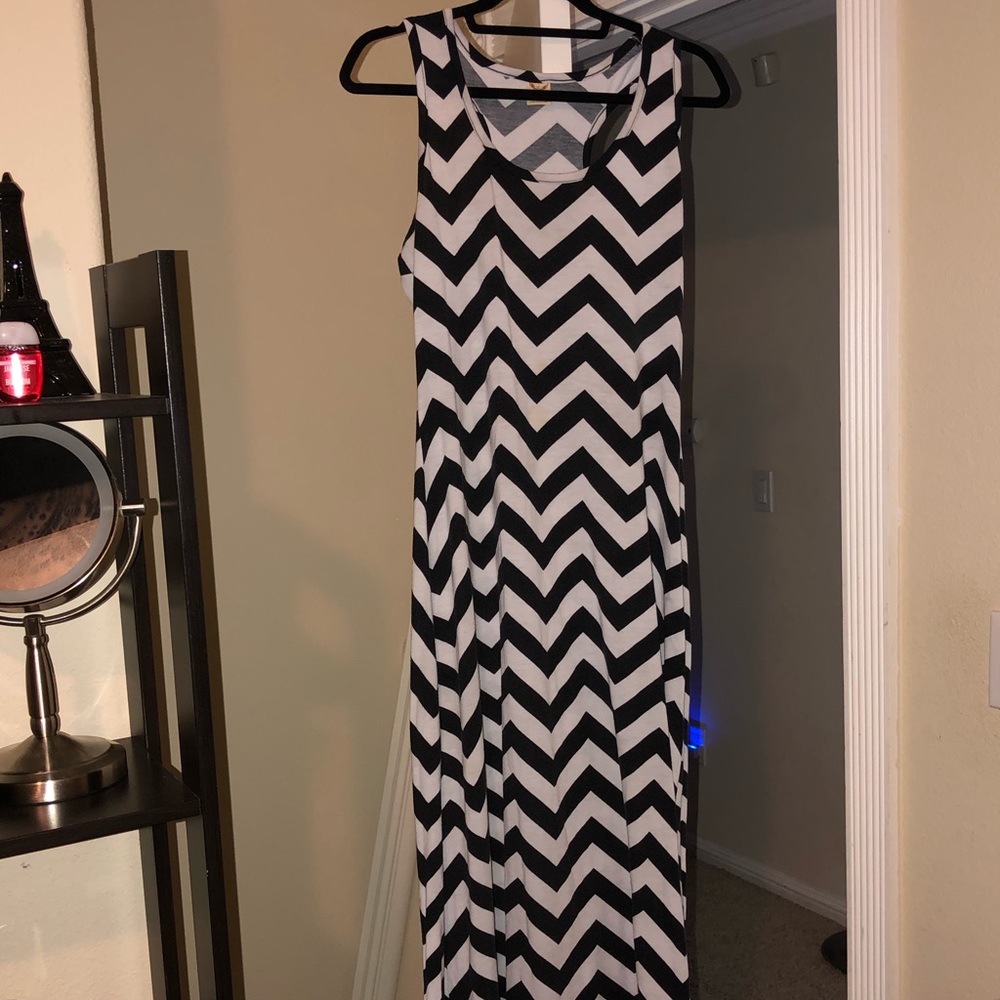 Chevron pattern long summer dress